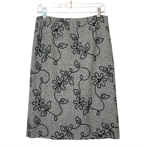 Talbots Tweed Embroidered Pencil Skirt Black White Midi Wool Career Workwear 10 - Picture 1 of 11
